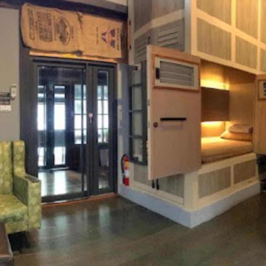 Jerry'S Mazehut Hostel Tainan Extérieur photo