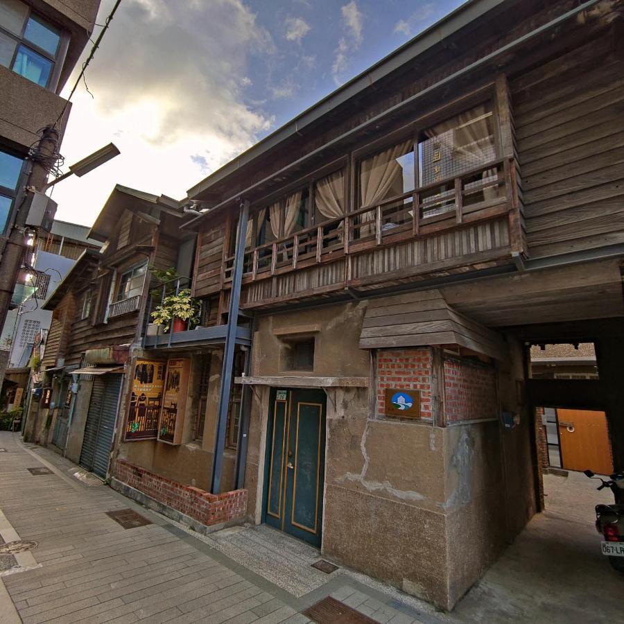 Jerry'S Mazehut Hostel Tainan Extérieur photo